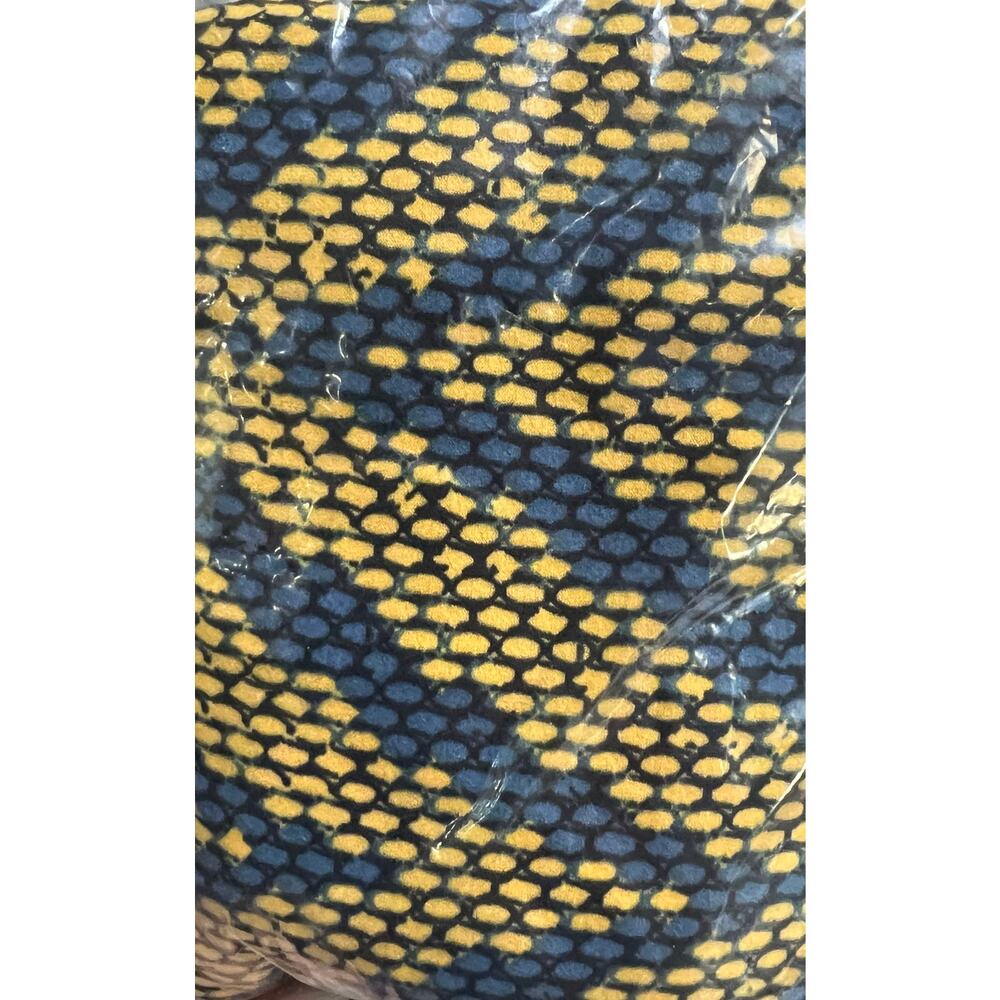 OS‎ LuLaRoe Leggings. Fits sizes 2-10/12.